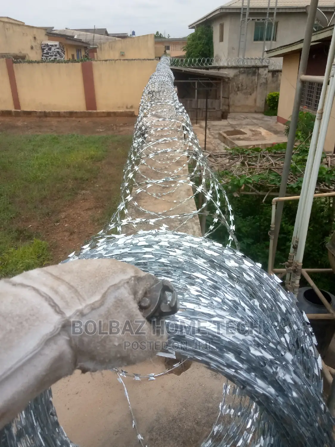 Razor Barb-Wire; Materials and Installation