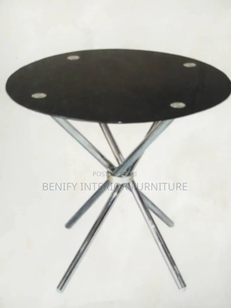 4 Seater Round Glass Dining Table