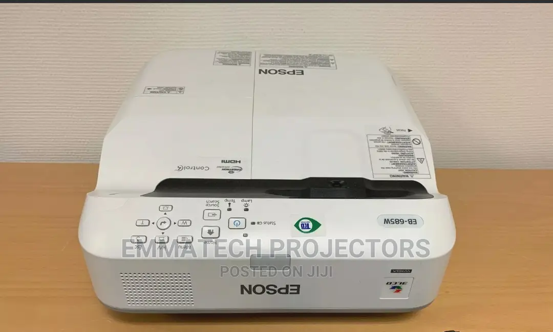 Ultra Short Home Theatre Large Venue Hd Projector