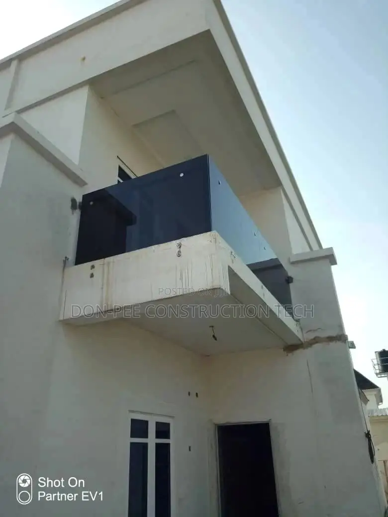 Partition Glass Handrail
