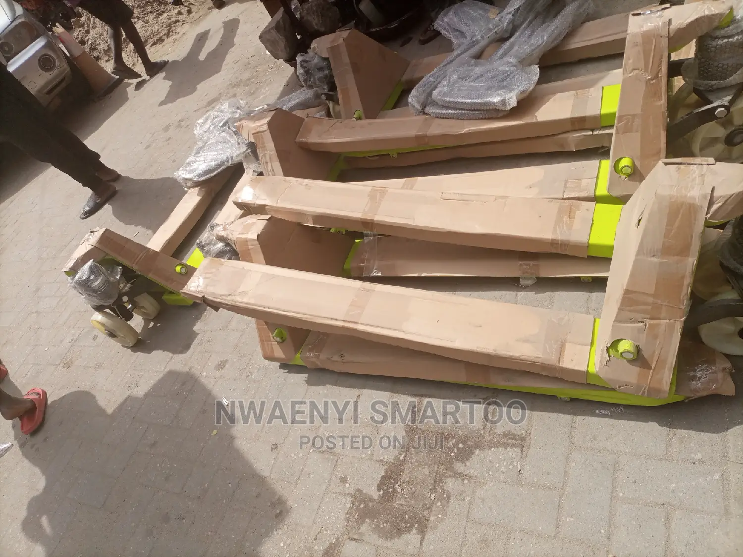 2.5ton Pallet Truck Lemon Type With Warranty
