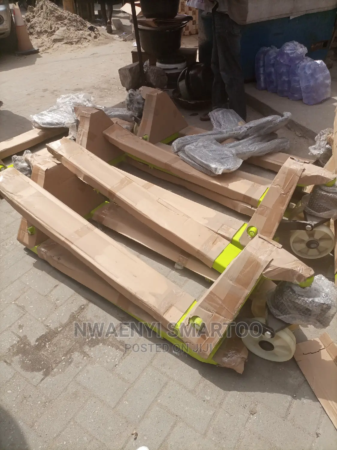 2.5ton Pallet Truck Lemon Type With Warranty