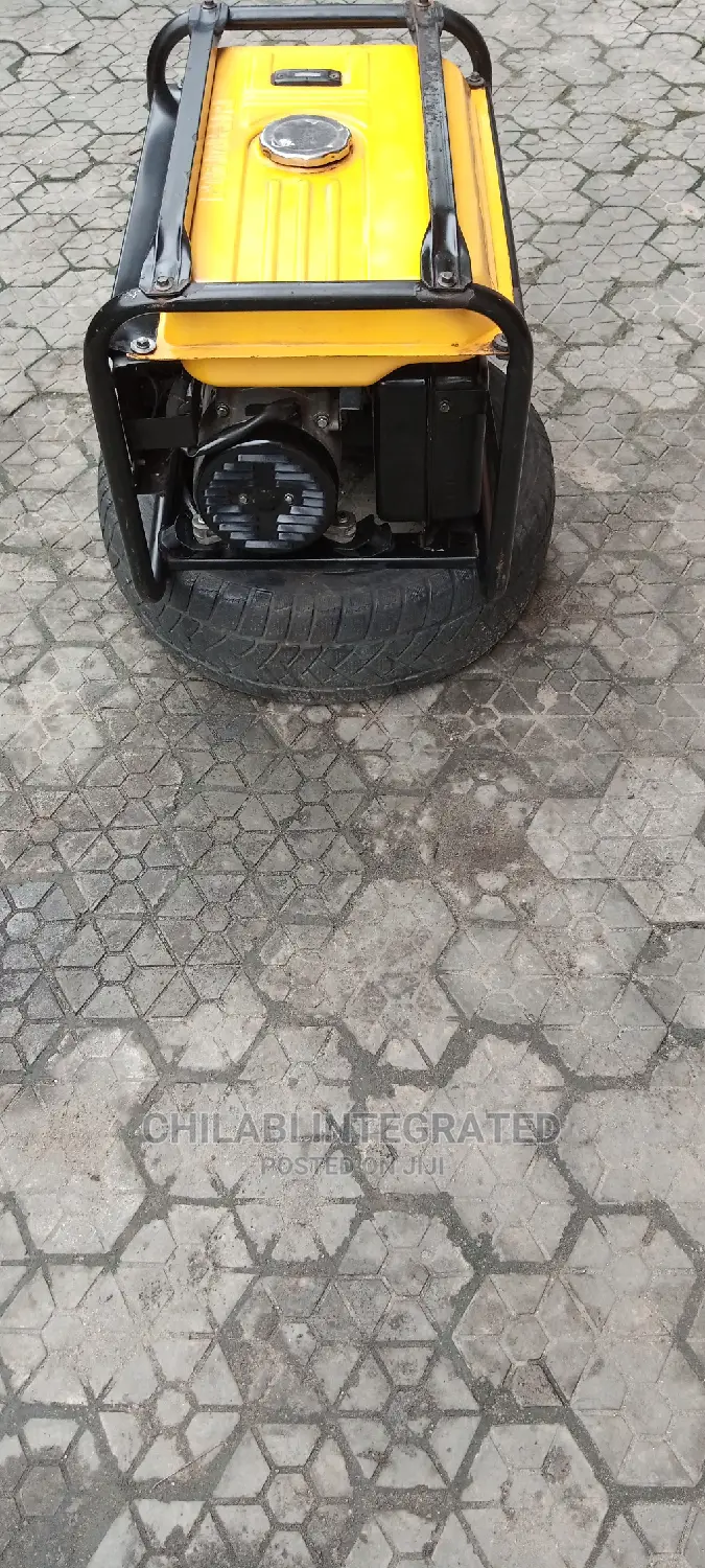 A Very Strong Neat 2.5kva Sumec Firman Spg2900 Gen+Receipt