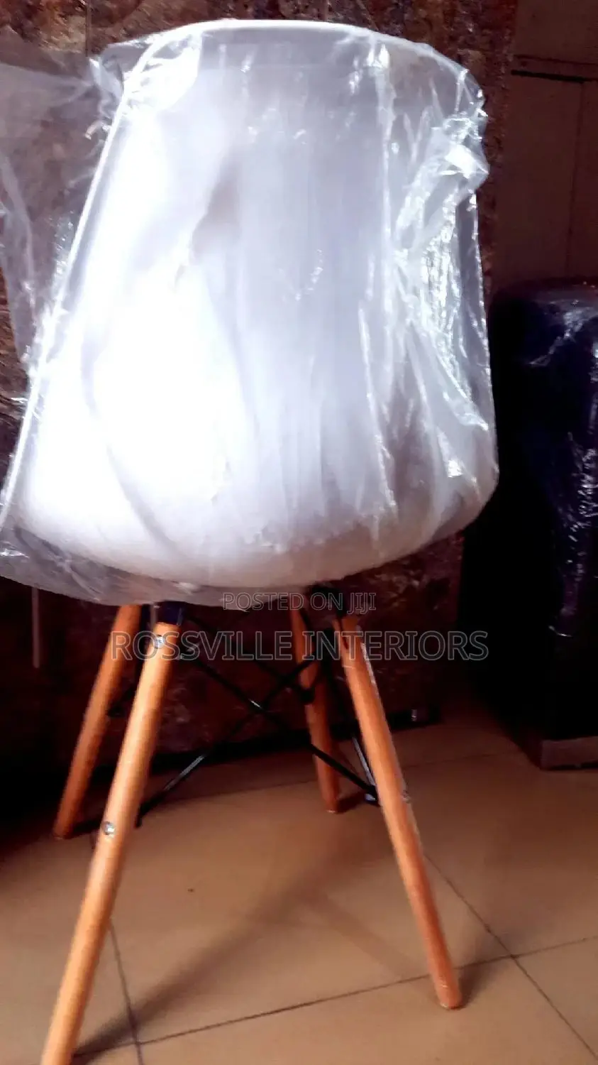 Restaurants Chair With Wooden Legs