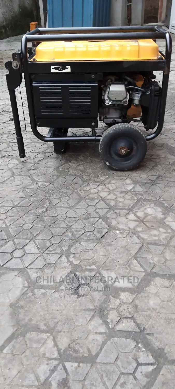 Grade 1, 2.8KVA SUMEC FIRMAN 3000E2 (Not Worked on Before!)