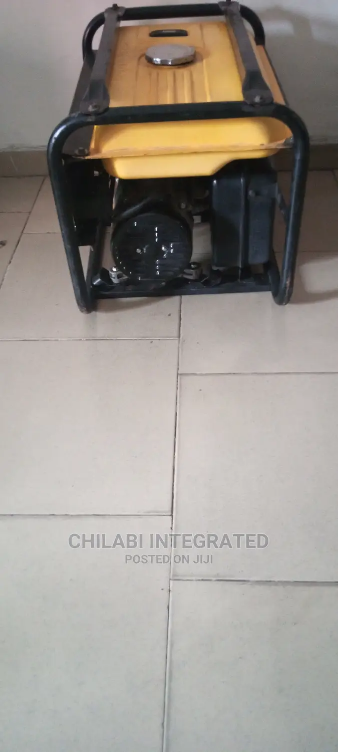 Very Clean, Strong 2.5KVA SUMEC FIRMAN SPG2900 Gen + Receipt