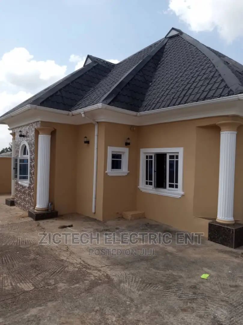 Building Contractor