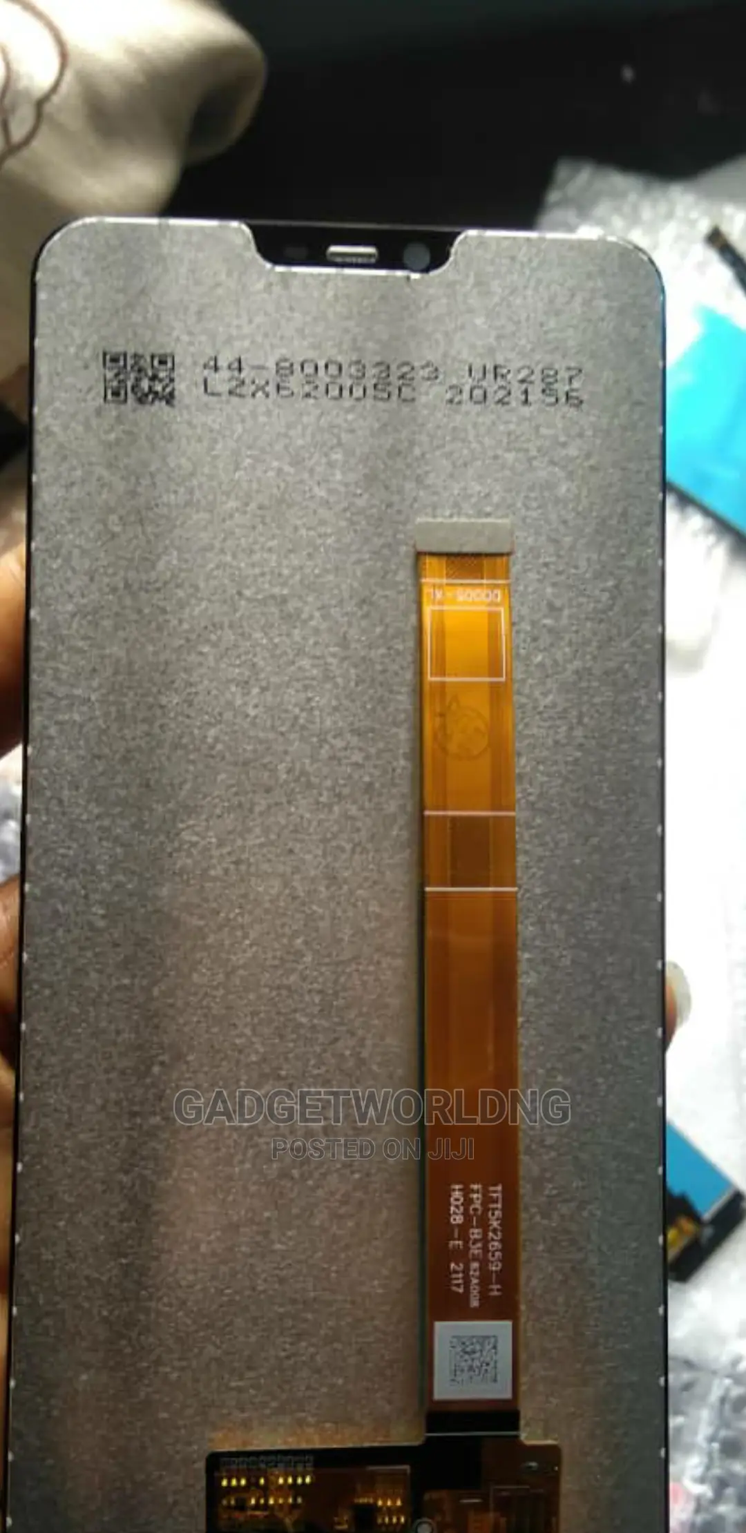 Oppo A5 / A3S / Realme C1 LCD Screen Replacement