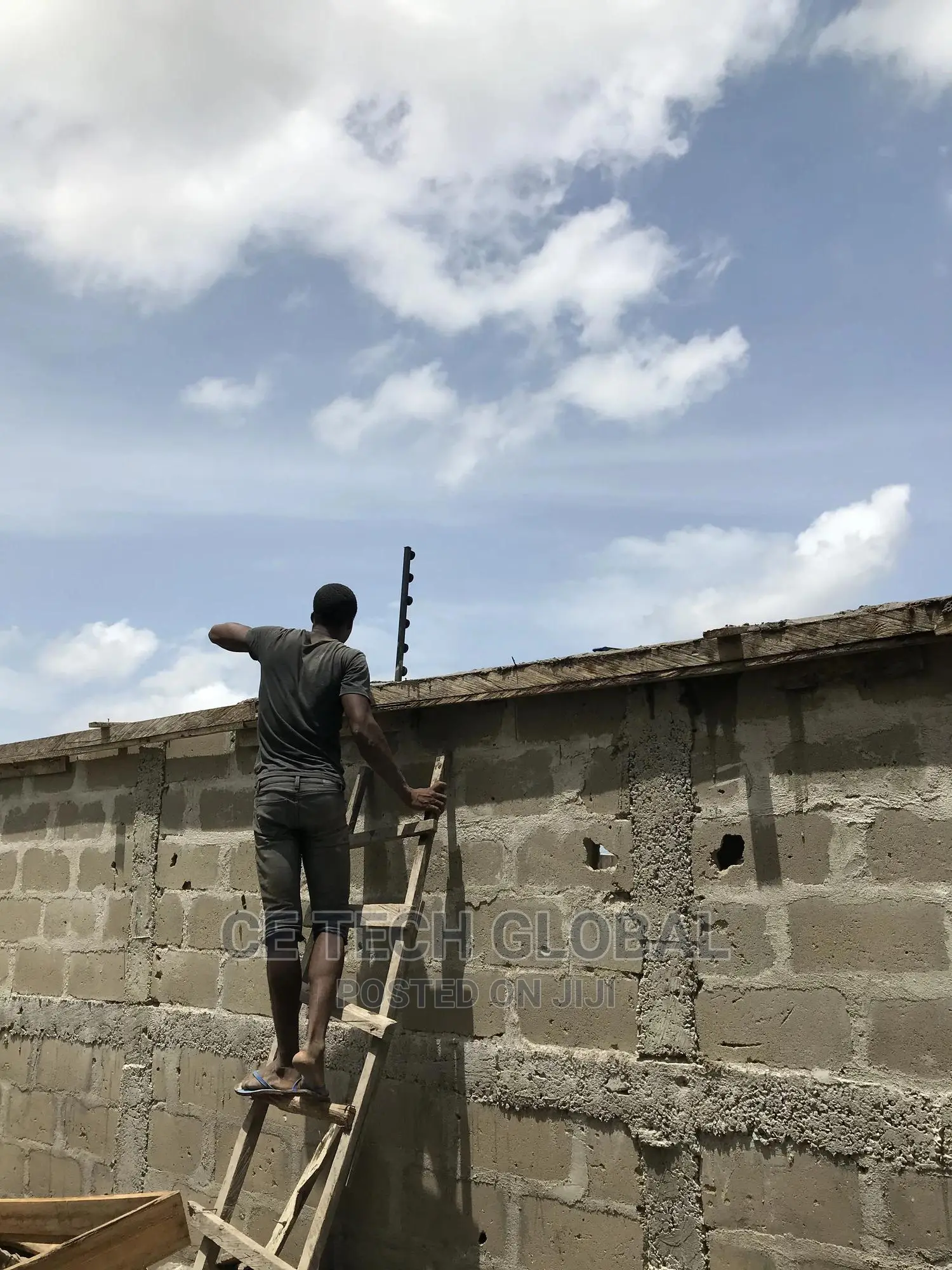 Electric Fence Wire Installation With Energizer And Alarm