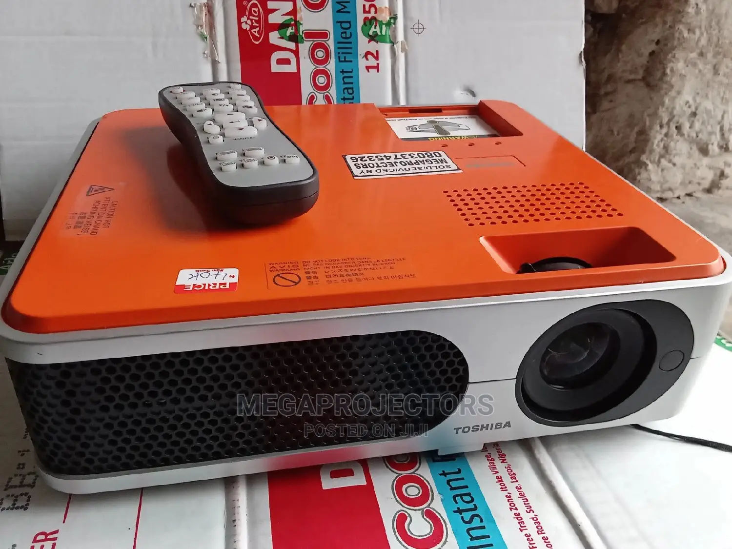 Best Quality Fairly Used Toshiba Projectors With Remote