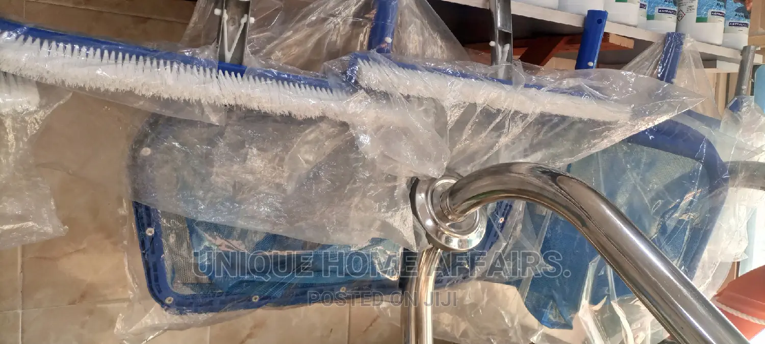 Swimming Pool Brush