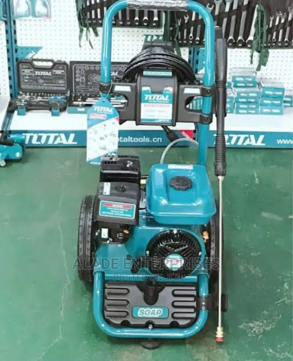 Total Industrial Gasoline Pressure Washer 6hp