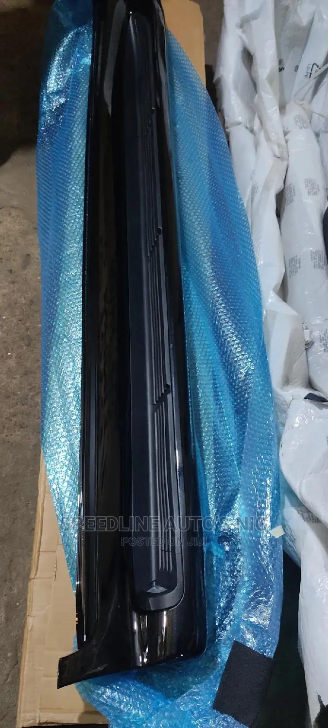Complete Side Steps Land Cruiser With Light 2021 Model