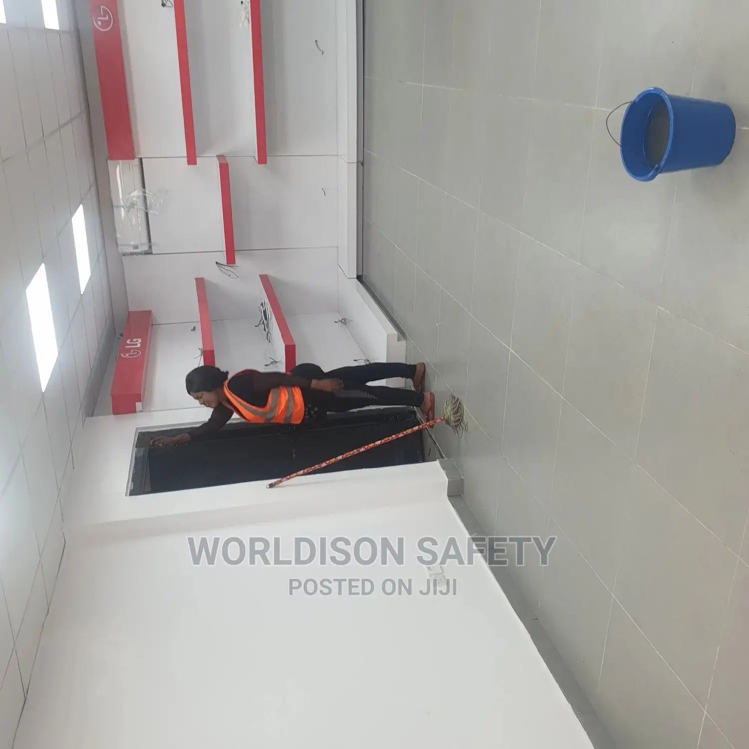 Industrial Post-Construction Cleaning Services