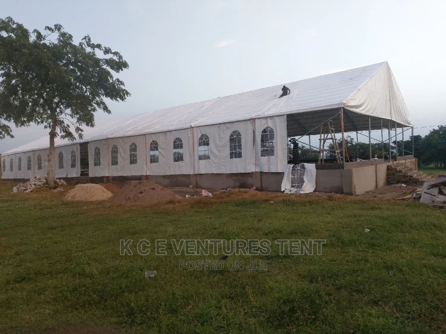 Mobile Tent Marquees for Wedding Reception