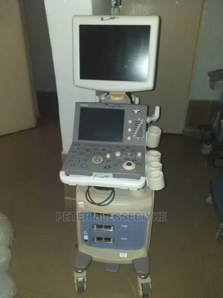 Aloka Prosound 6 (2D Color Doppler)