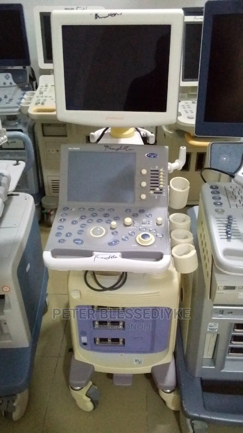 Aloka Prosound 6 (2D Color Doppler)