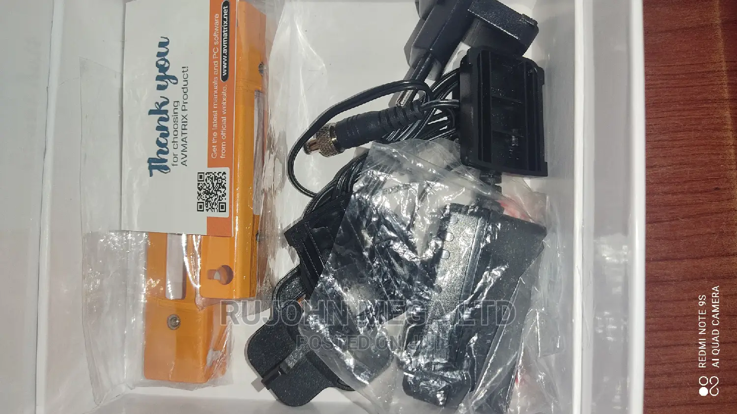 Avmatrix Sdi/Hdmi Updown Cross Converter