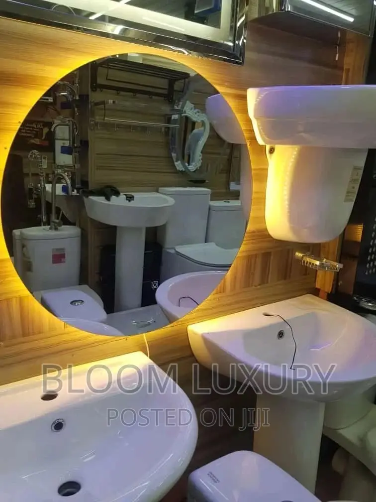 LED Mirror (Three Colors of Light)