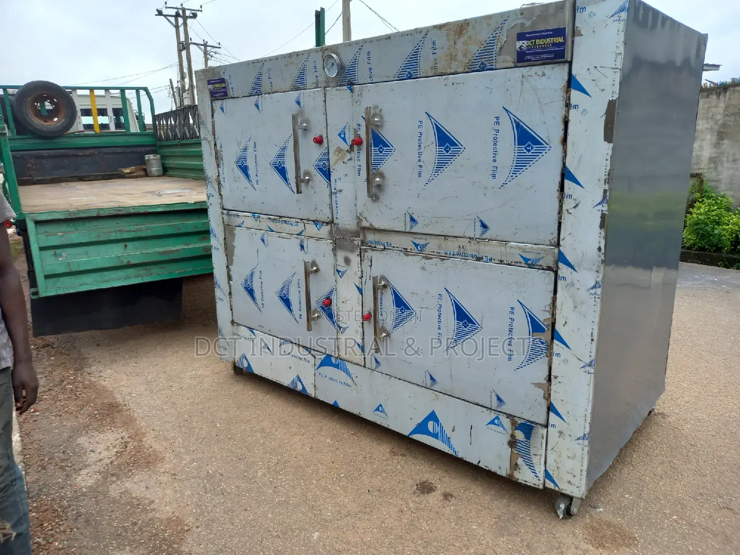 Gas Oven for Bread (200 Pcs)