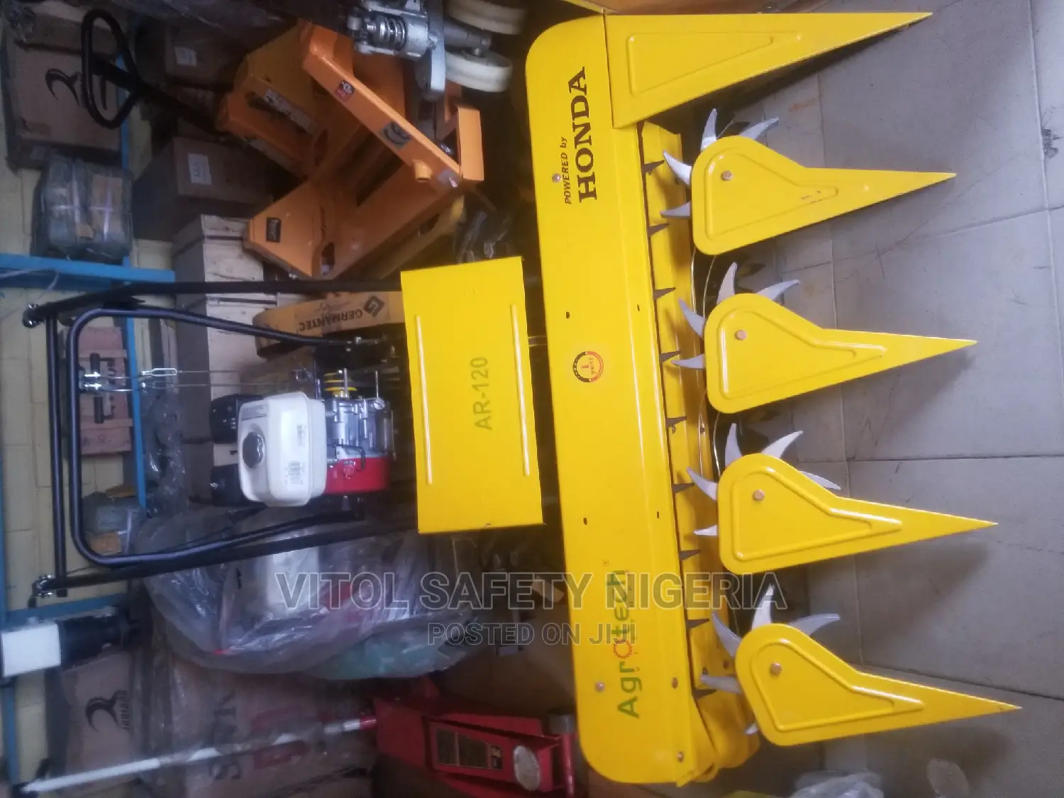 Rice Harvesting Machine