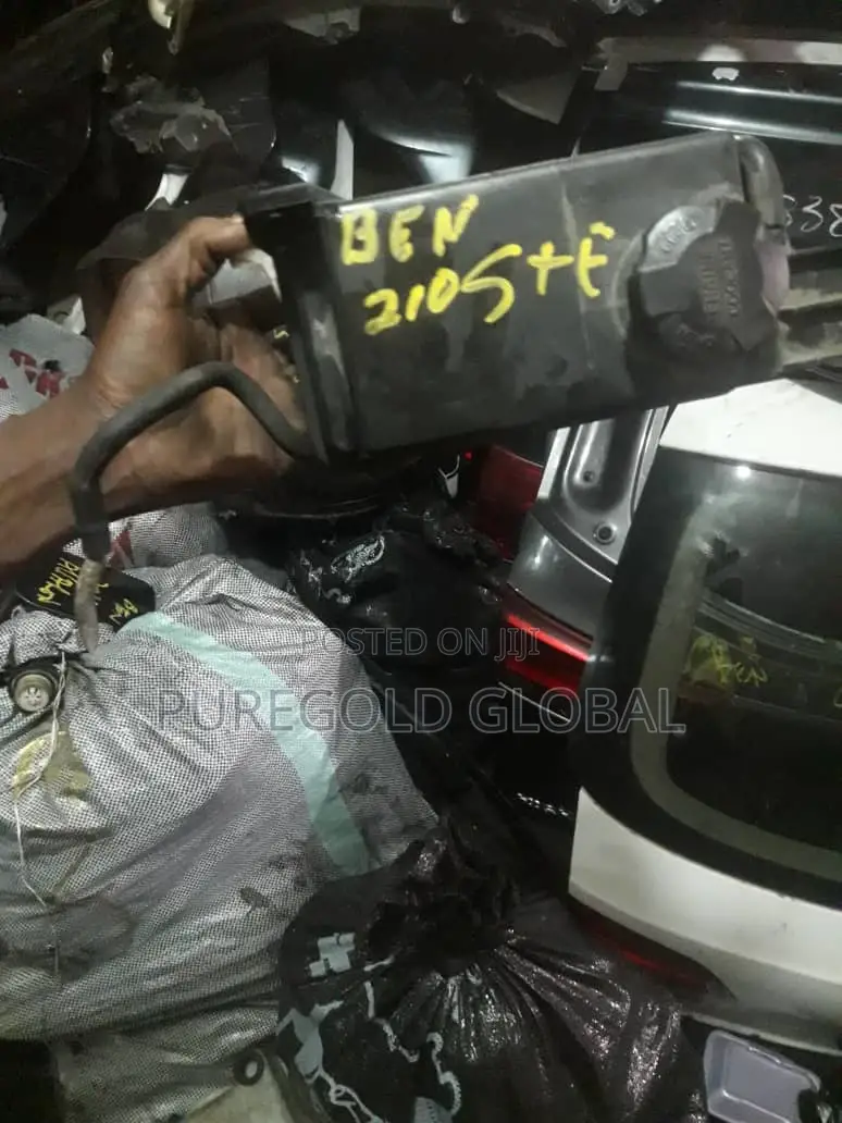 Vehicle Spare Parts Dealer
