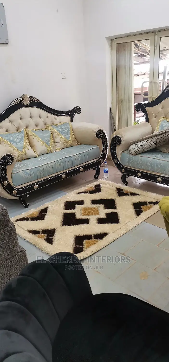 Special Sofa. Antigue