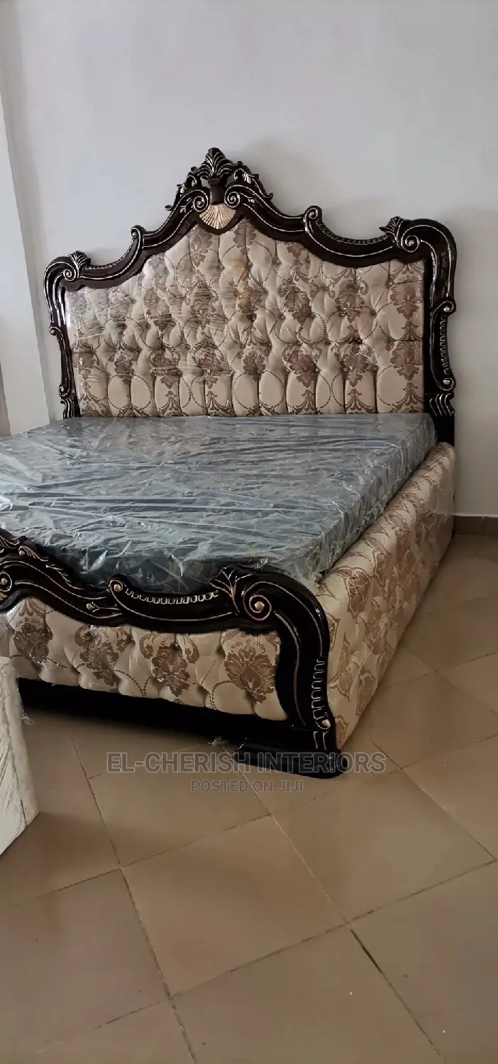 Royal Antique Bed.
