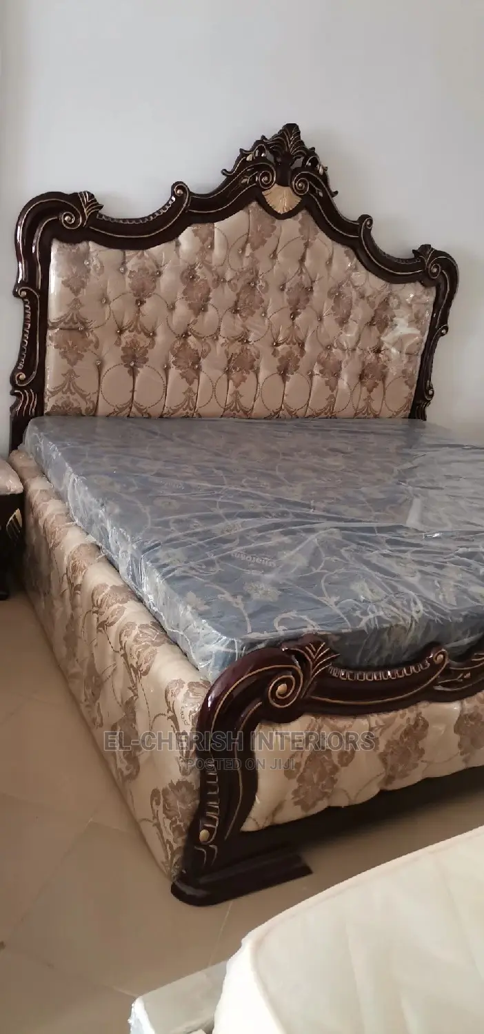 Royal Antique Bed.