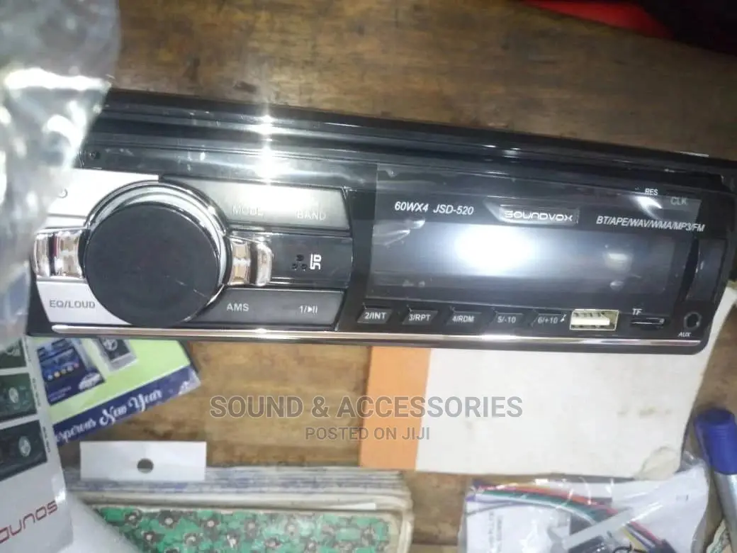 Soundvox Sx520 Deckless Mp3 Player + Usb Aux Bluetooth