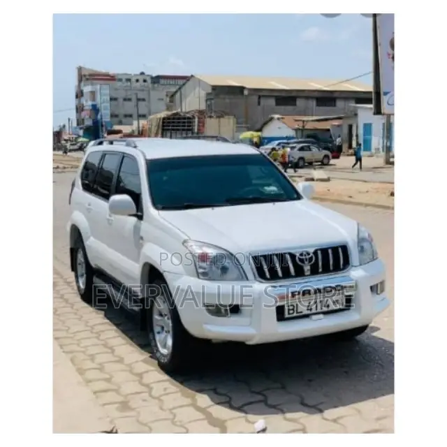 Toyota Prado 2002-2009 Tesla Android Player + Reverse Camera