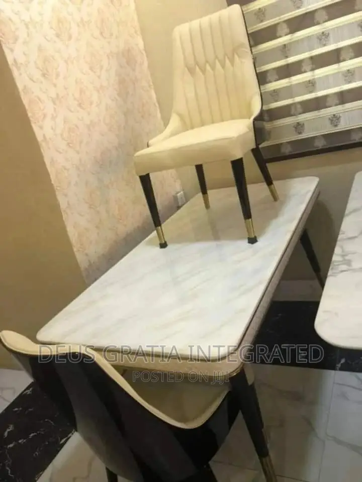 Super Executive Dinning Table