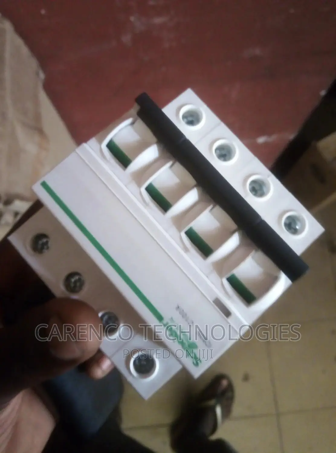 100amps 4pole Breaker Switch Schneider Product