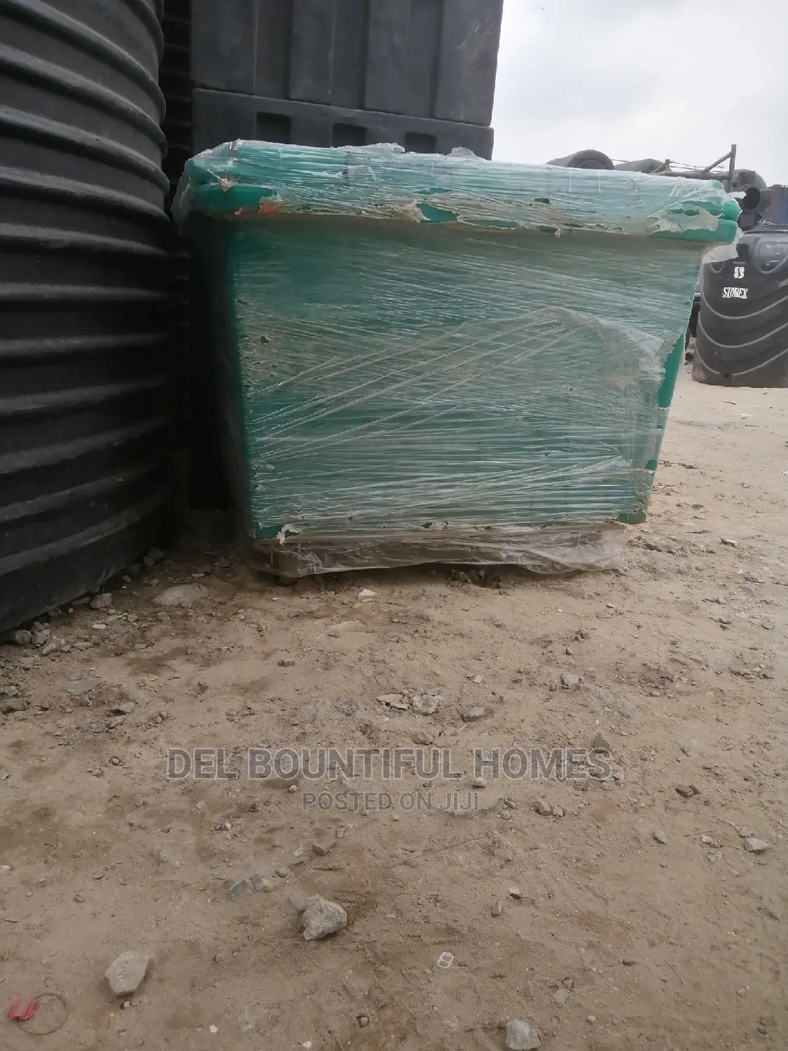 660lits Four Wheel Movable Waste Bin