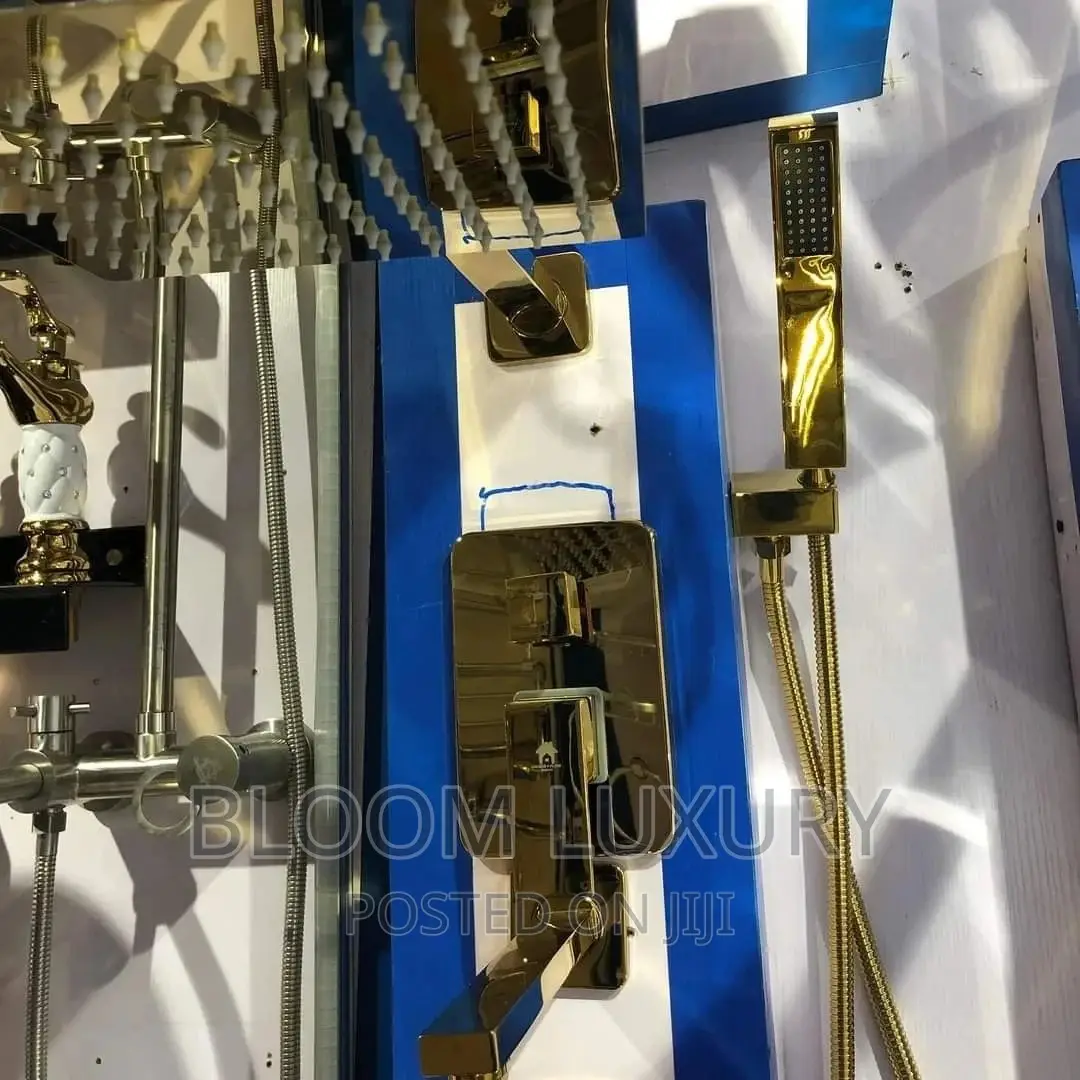 Matte 5- Way Conduit Shower