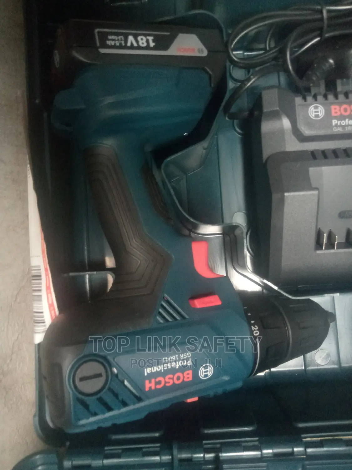 Drilling Machine Battery With 18 Volt