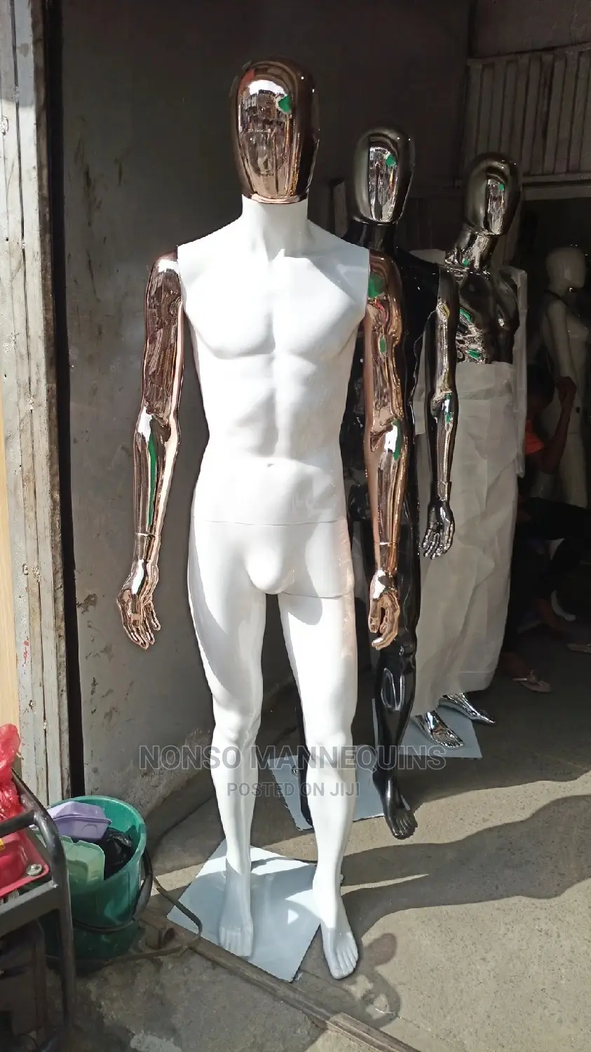 Gold White Full Body Faceless Display Model