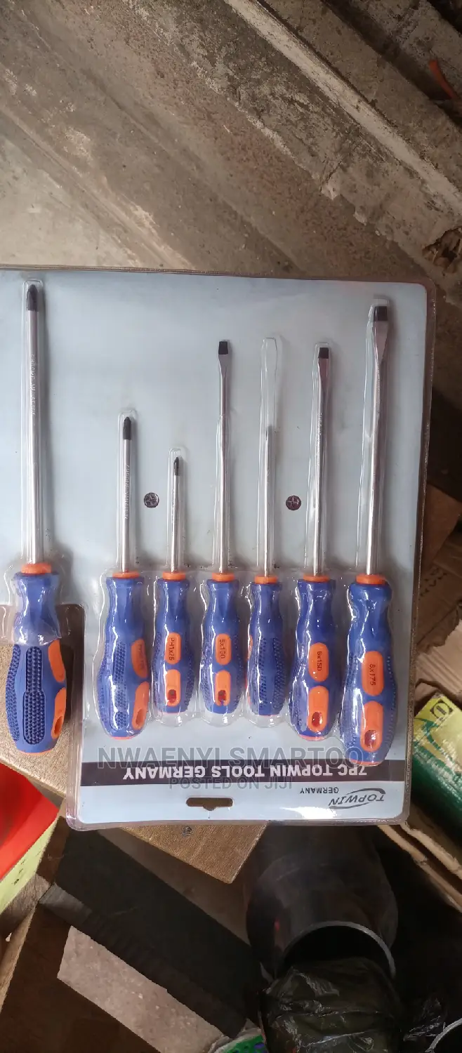 Set of Original Mechanical Screw Driver