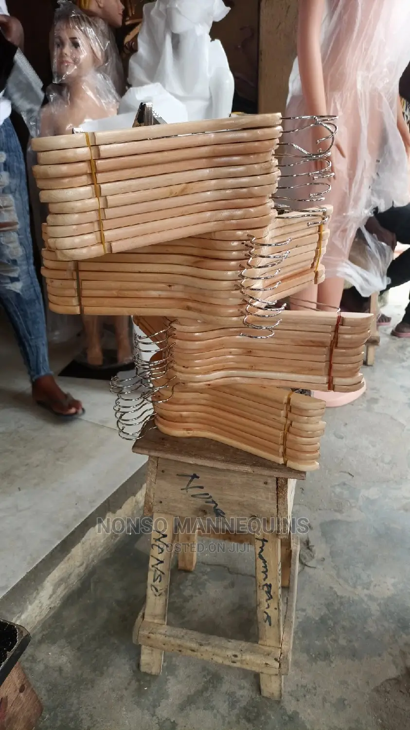 Wooden Clip Hangerz