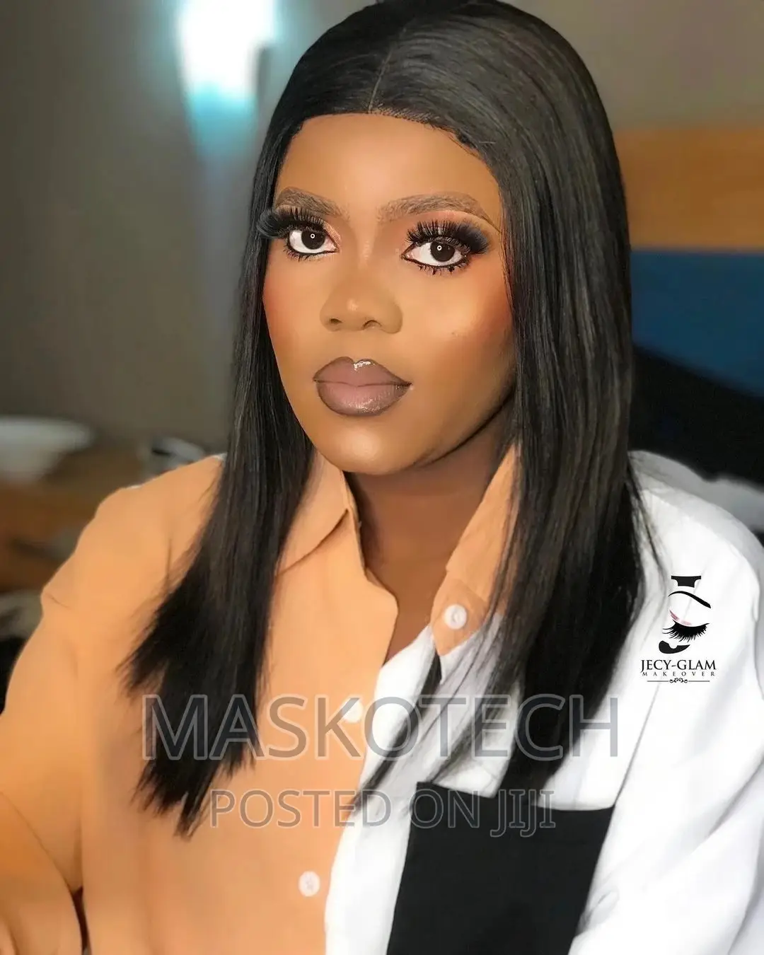 Makeup Artist, Professional Makeup Artist