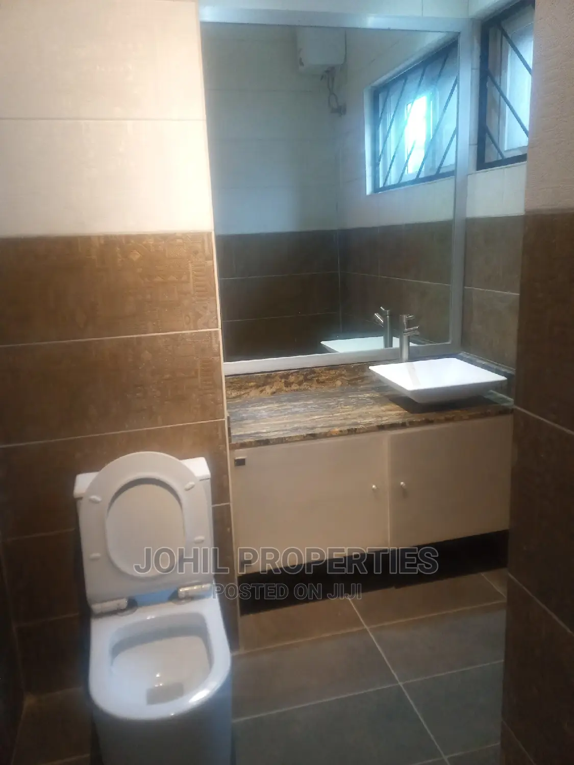 5bdrm Duplex in Maitama for sale