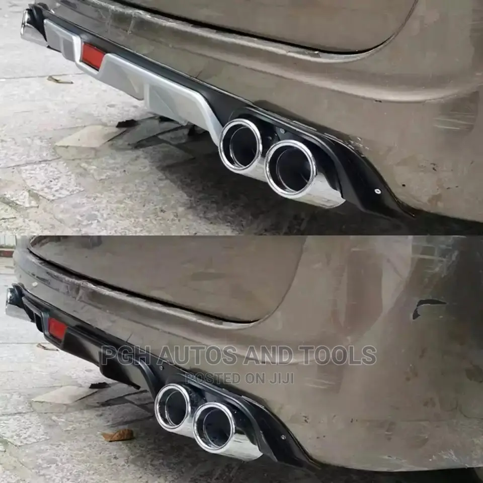 Dual Exhaust Rear Bumper Spoiler