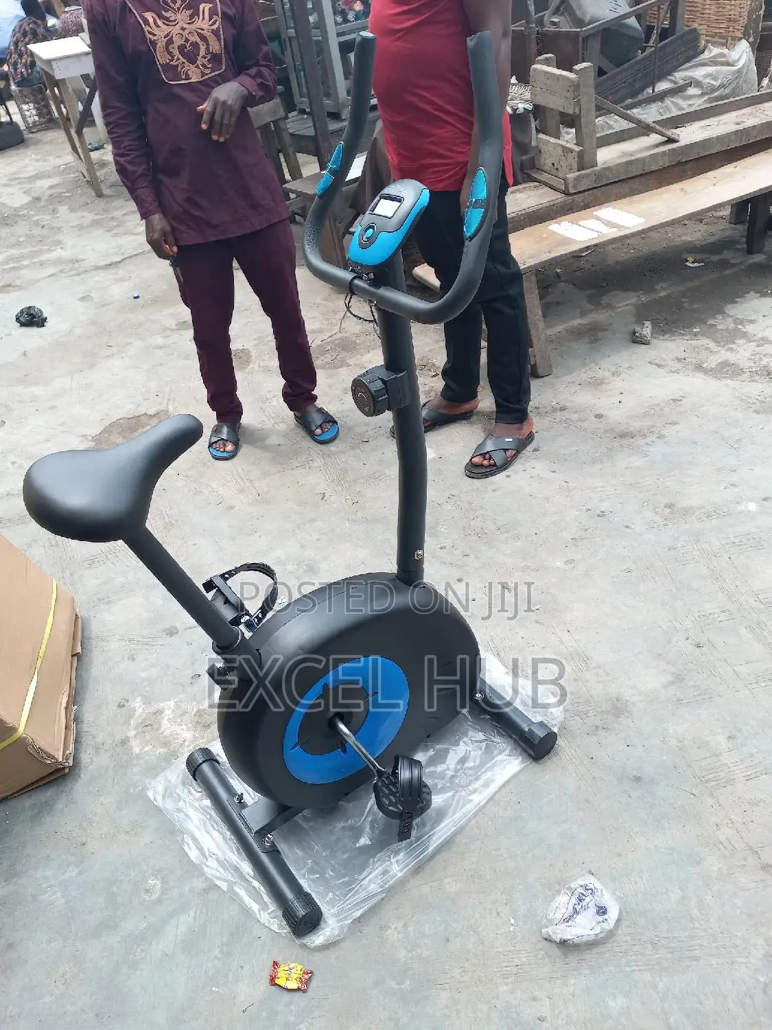 Magnetic Upright Exercise Bike