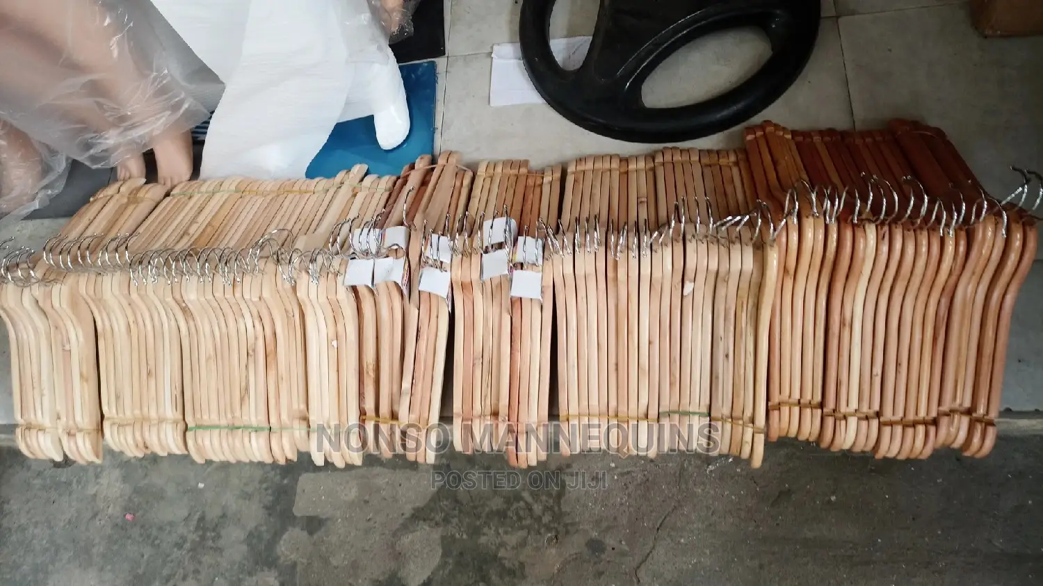 New Imported Wooden Clothes Hangerz