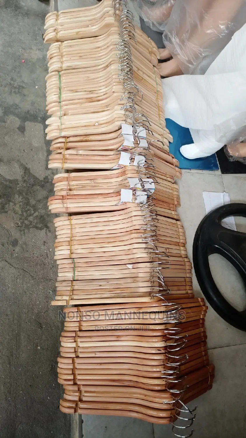New Imported Wooden Clothes Hangerz