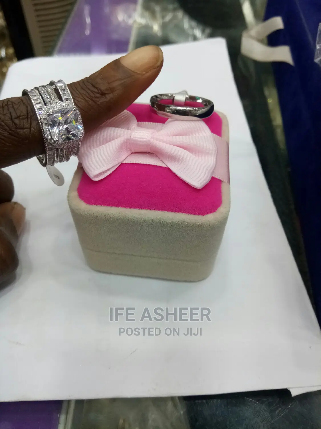 Dubai 925 Sterling Silver Couple's Set of Wedding Ring 022