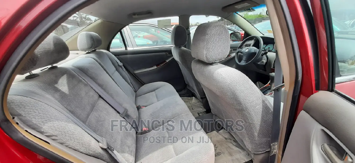 Toyota Corolla LE 2004 Red