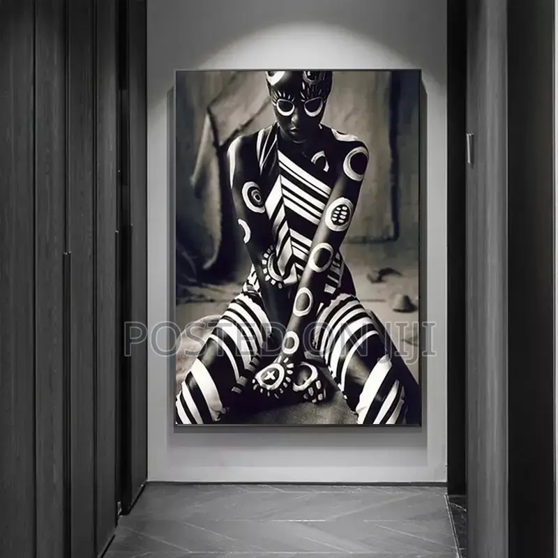 Black And White Pattern African Woman