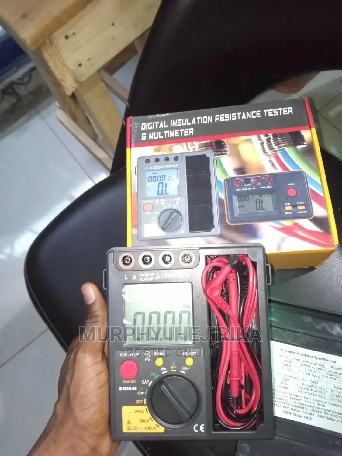 Digital Insulation Tester 1000v and Multimeter