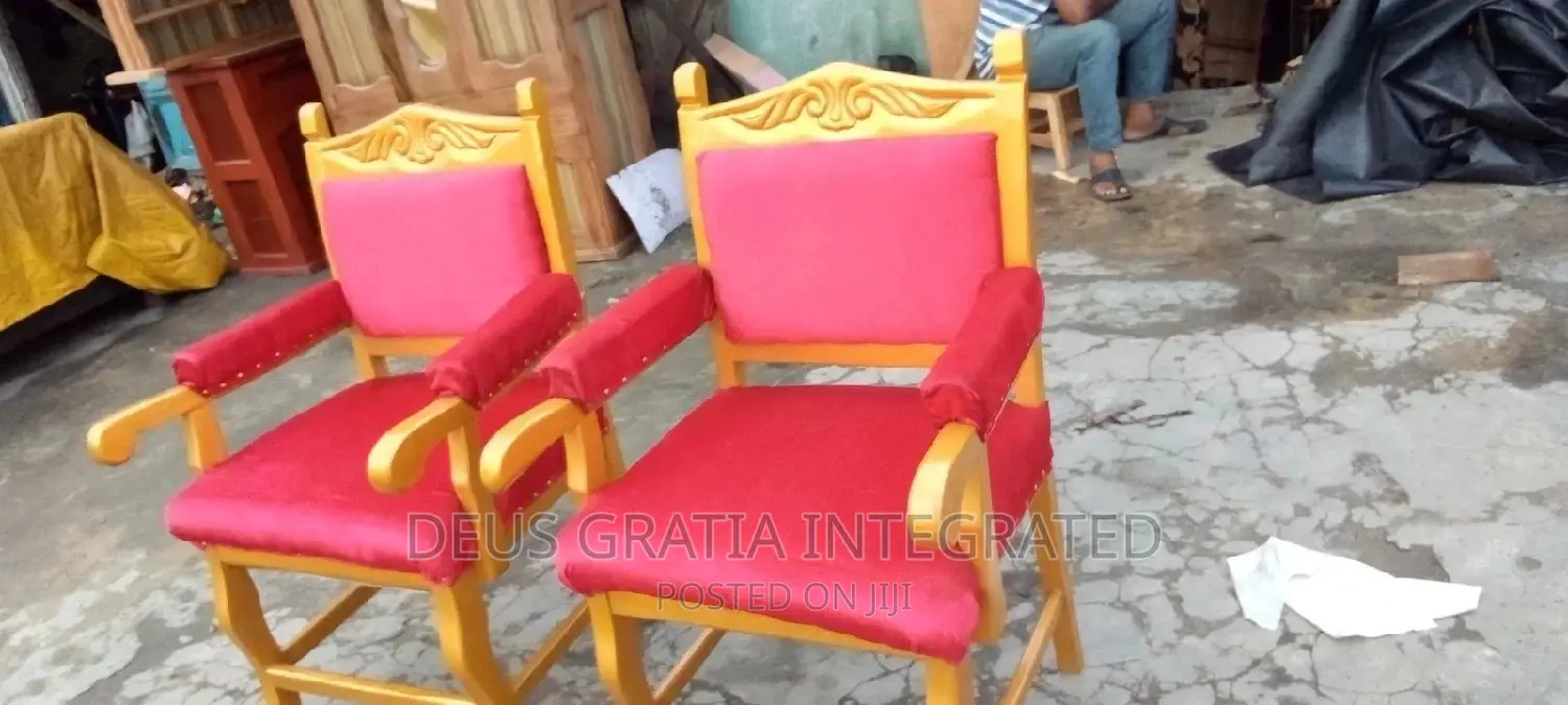 Royal Chair